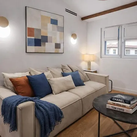 Apartmán Beautiful Renovated With Ac - East