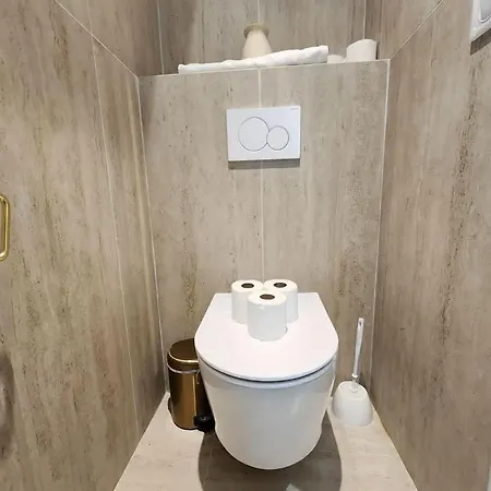 Beautiful Renovated With Ac - East Appartamento Parigi